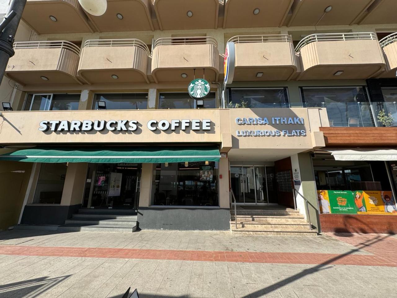 11 Suites - Golden Sunrise Suite ラルナカ 部屋 写真